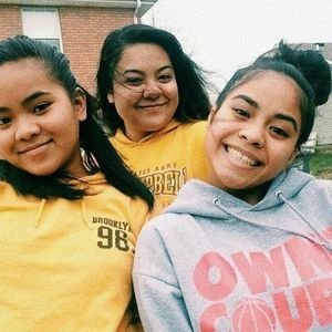 Meet your Posher, Elener portia